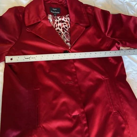 Dennis by Dennis Basso Women’s Red Spring Coat Size Large Festive color, EUC. - Picture 12 of 17